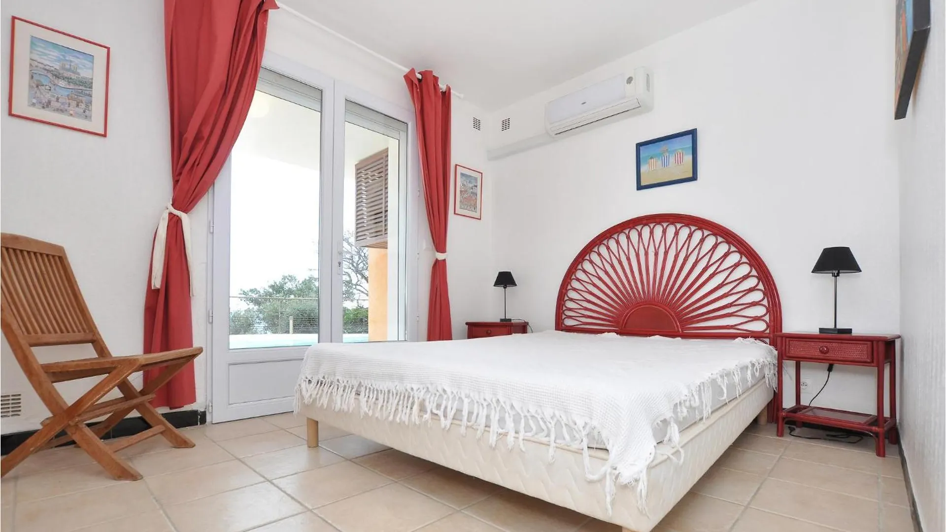 Awesome Home In Roquebrune-Sur-Argens With Wi-Fi Saint-Peïre-sur-Mer 0*,