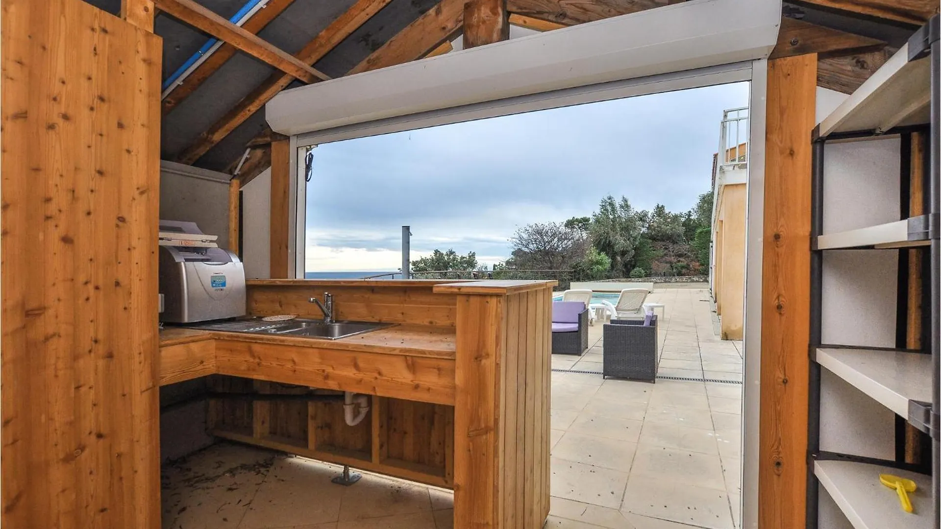Awesome Home In Roquebrune-Sur-Argens With Wi-Fi Saint-Peire-sur-Mer